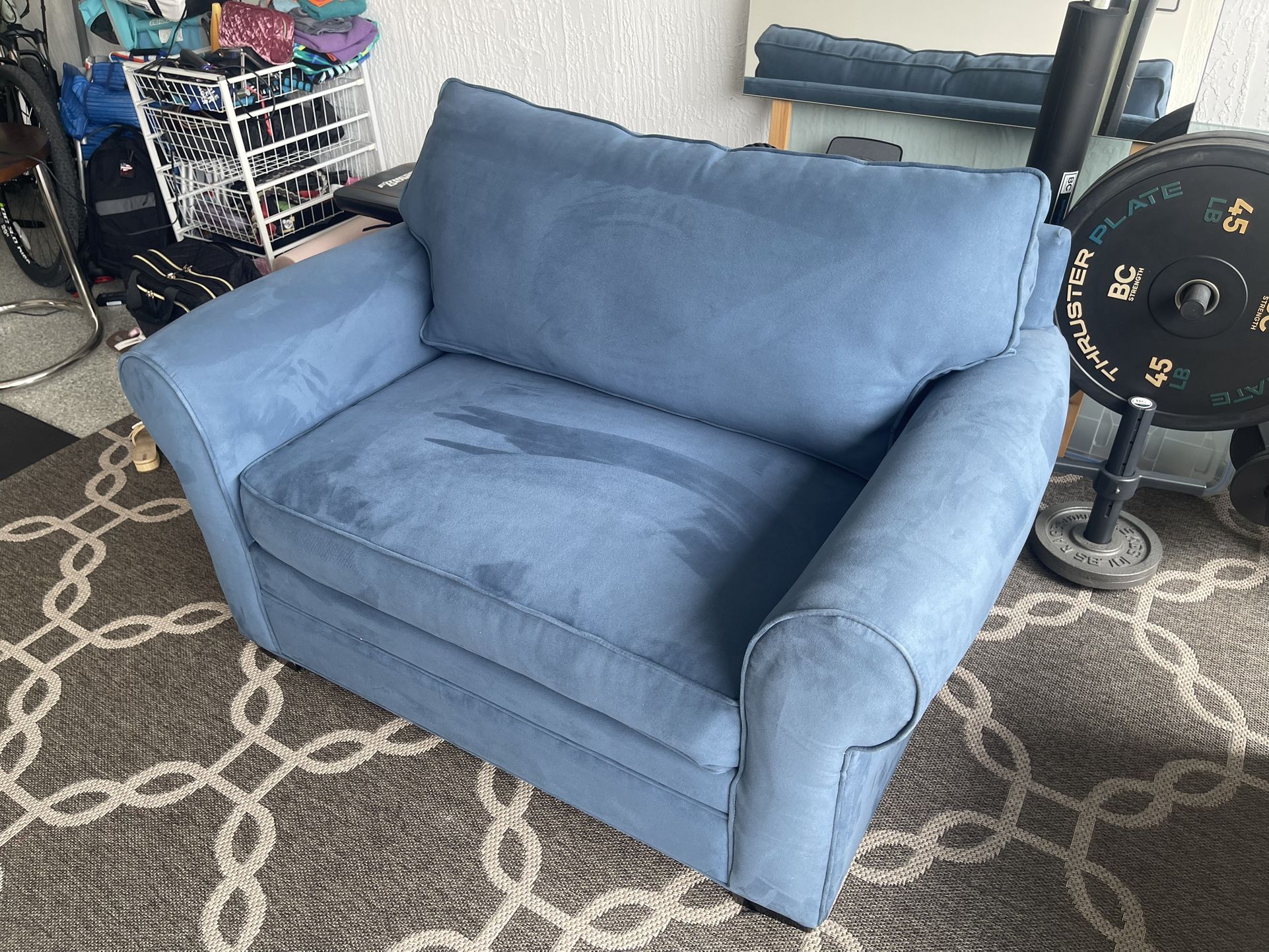 Loveseat sleeper sofa