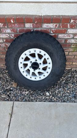 Can Am Maverick R Rim And Tire