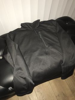 Men’s north face pullover jacket