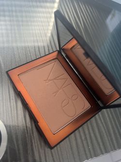 NARS BRONZER