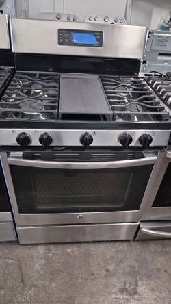 GE Gas Stove