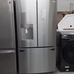 LG https://offerup.com/redirect/?o=MjkuY3U= Ft French Door Refrigerator  Linesr Door .in Special 