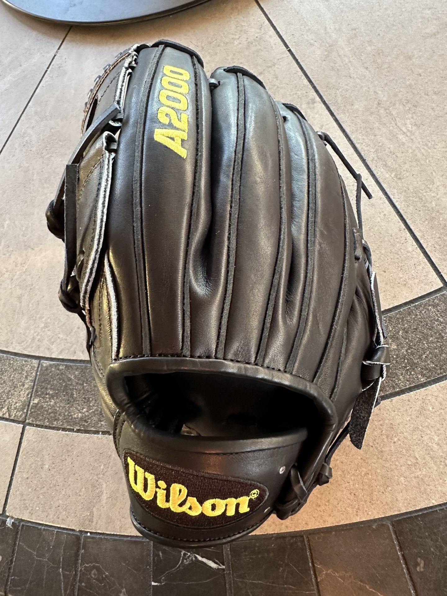Wilson A2000 11.75”  Clayton Kershaw Game Model CK22 Pro stock Left Hand Throw Baseball Glove 