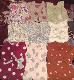 BABY GIRL 9M SLEEPERS & JUMPER