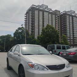 2005 Toyota Camry 