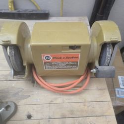Bench Grinder Black & Decker