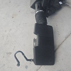 2019-2025 Silverado Sierra 1500 5.3 Engine Air Intake Outlet Duct OEM