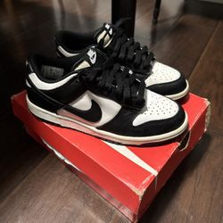 Nike Dunks 