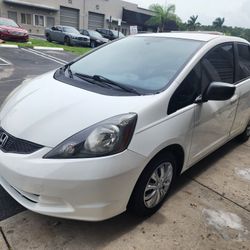 2009 Honda FIT