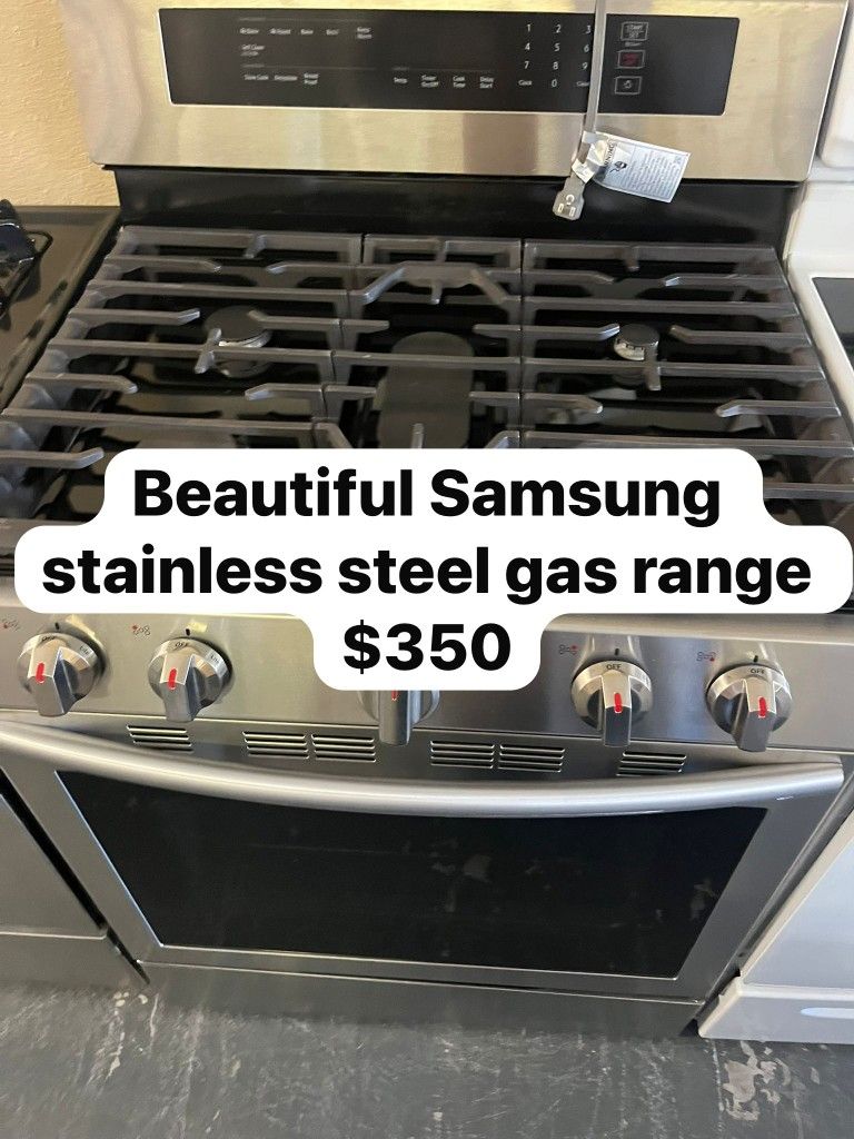 Beautiful Samsung Stainless Steel Gas Range.