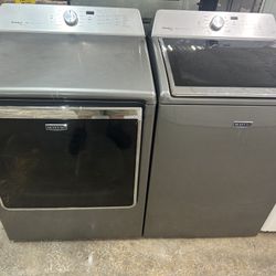 Maytag Electric Set