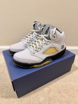 VNDS Air Jordan 5 A Ma Maniere “Dawn” women size 7
