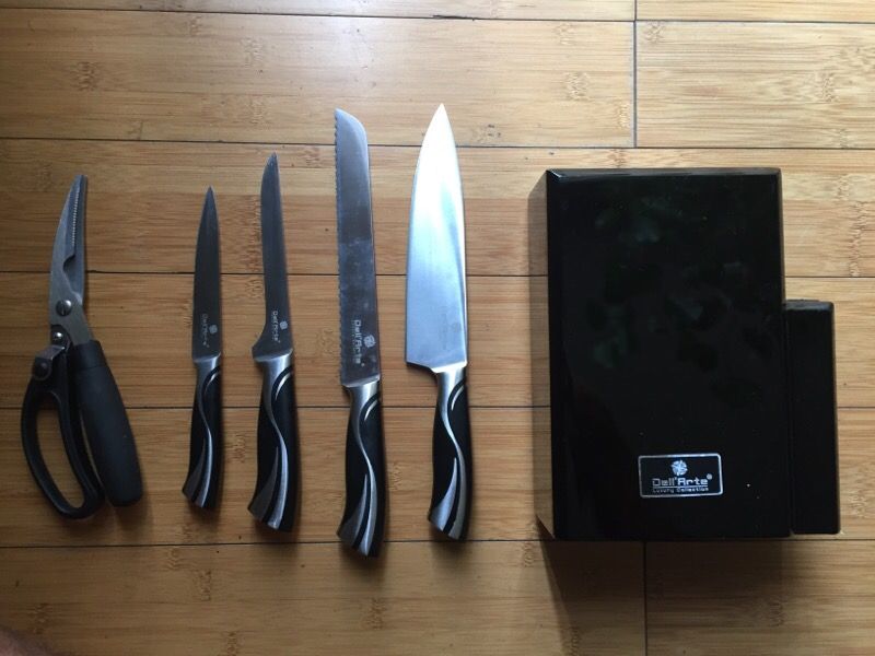 Dell'Arte Luxury Collection Knives