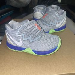 Nike Kylie Irving 5 Like Blast Basketball Size 4c And 5c Toddlers Brand New 