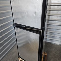 Norcold N7X series refrigerator