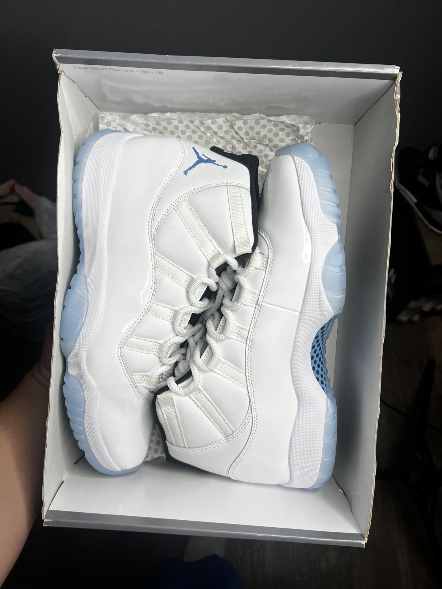 Jordan 11 Retro “Legend Blue”