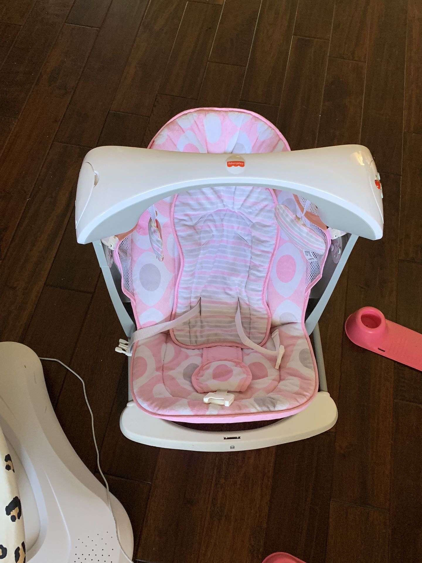Infant swing 💕
