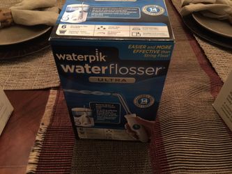 Water pick water flossed