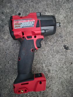 DRILL IMPACT, DE 18V. MARCA MILLWOUKEE