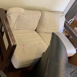Free Couch 