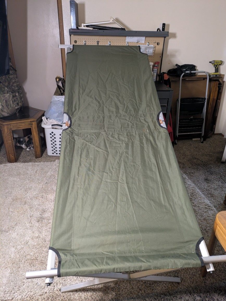 2 High Quality Military Cots