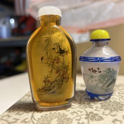 Antique Snuff Bottle 2 pieces 