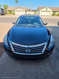 Nissan Altima Sedan – Black