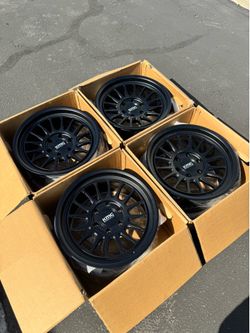 Brand New 18” KMC KM447 Impact Forged For 6x139 (6x5.5) SUVs and Trucks