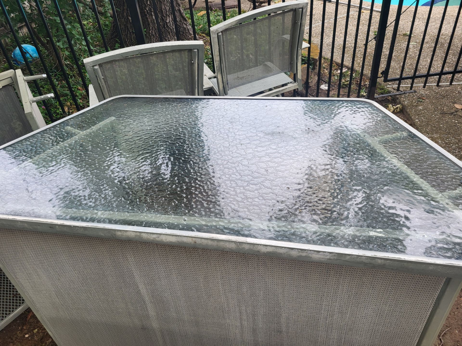 POOLSIDE BAR AND CHAIRS