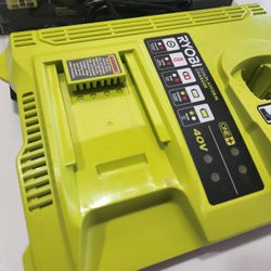 RYOBI P137 ONE Lit Ion Dual Platform Charger for 18 Volt ONE 40 Volt Battery for Sale in Victorville CA OfferUp