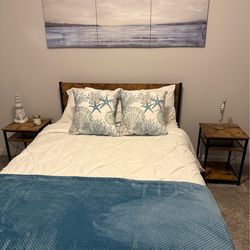 Guest Full size bed everything in picture included bed set and decor