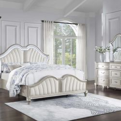 New Queen Bedroom Set 4 Pieces 