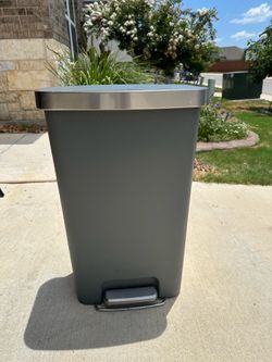 Trash Can