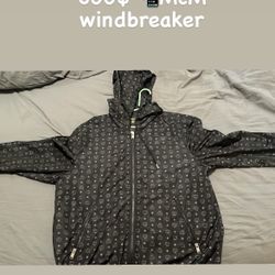 McM Windbreaker 