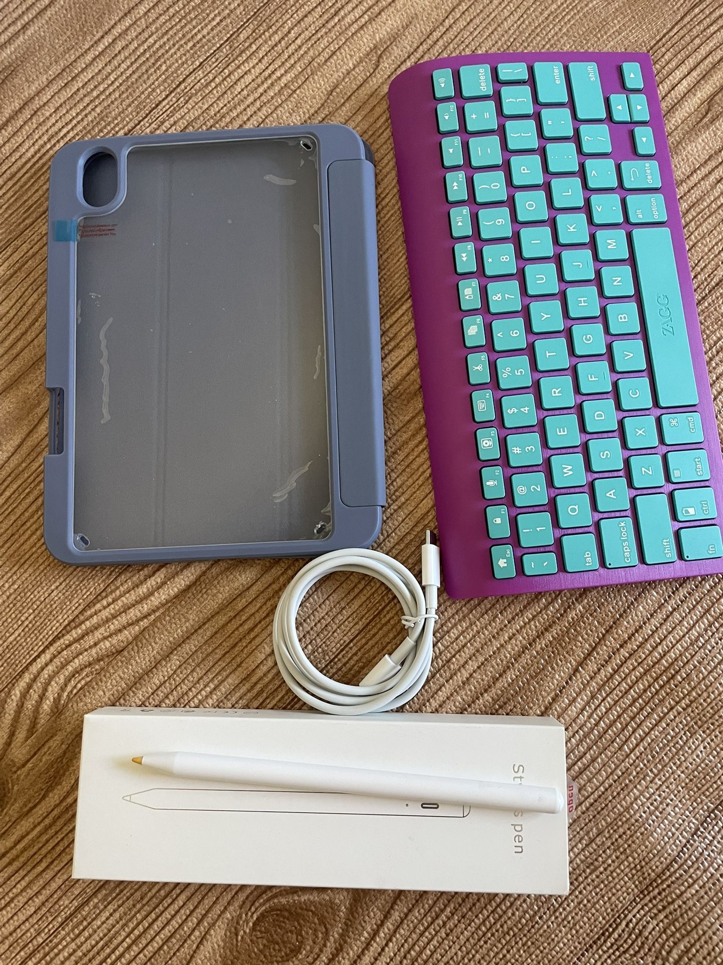 iPad Mini 6th Generation 64Gb Purple Zagg Keyboard Pen Case and Charger