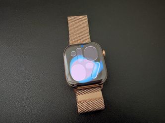 Apple Watch 11 gold titanium 46mm