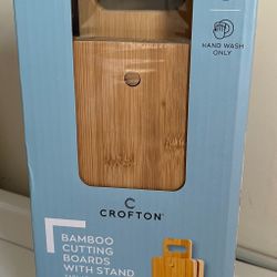 NEW Crofton 7 Pc Cutting Boards With Stand