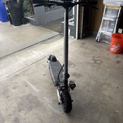 Electric Scooter $550 OBO 