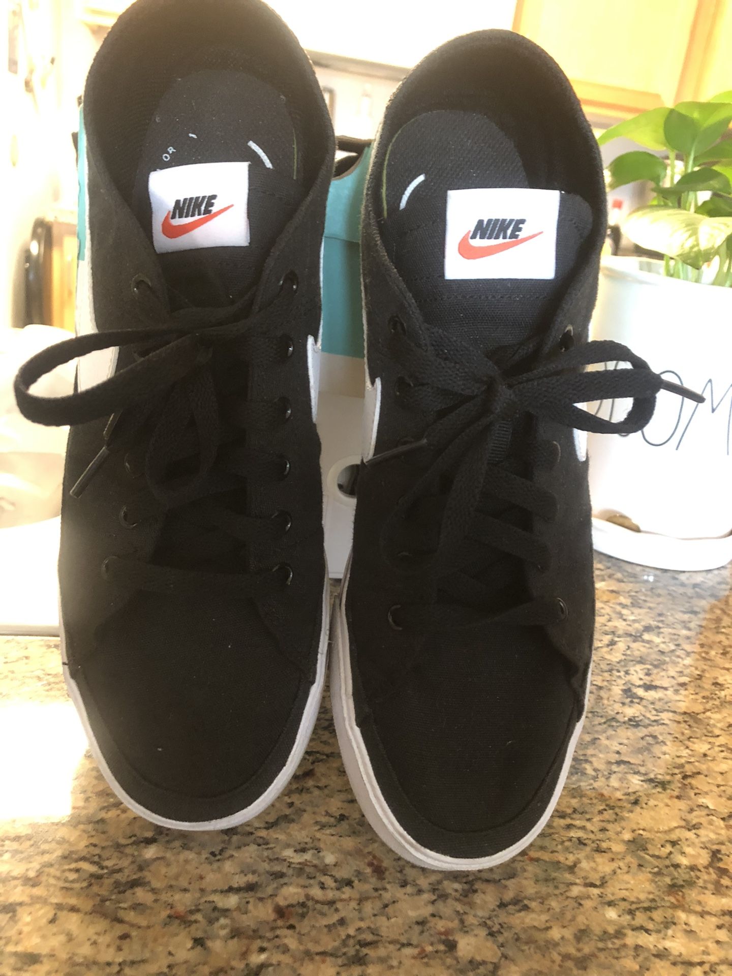 Primo court canvas hot sale nike