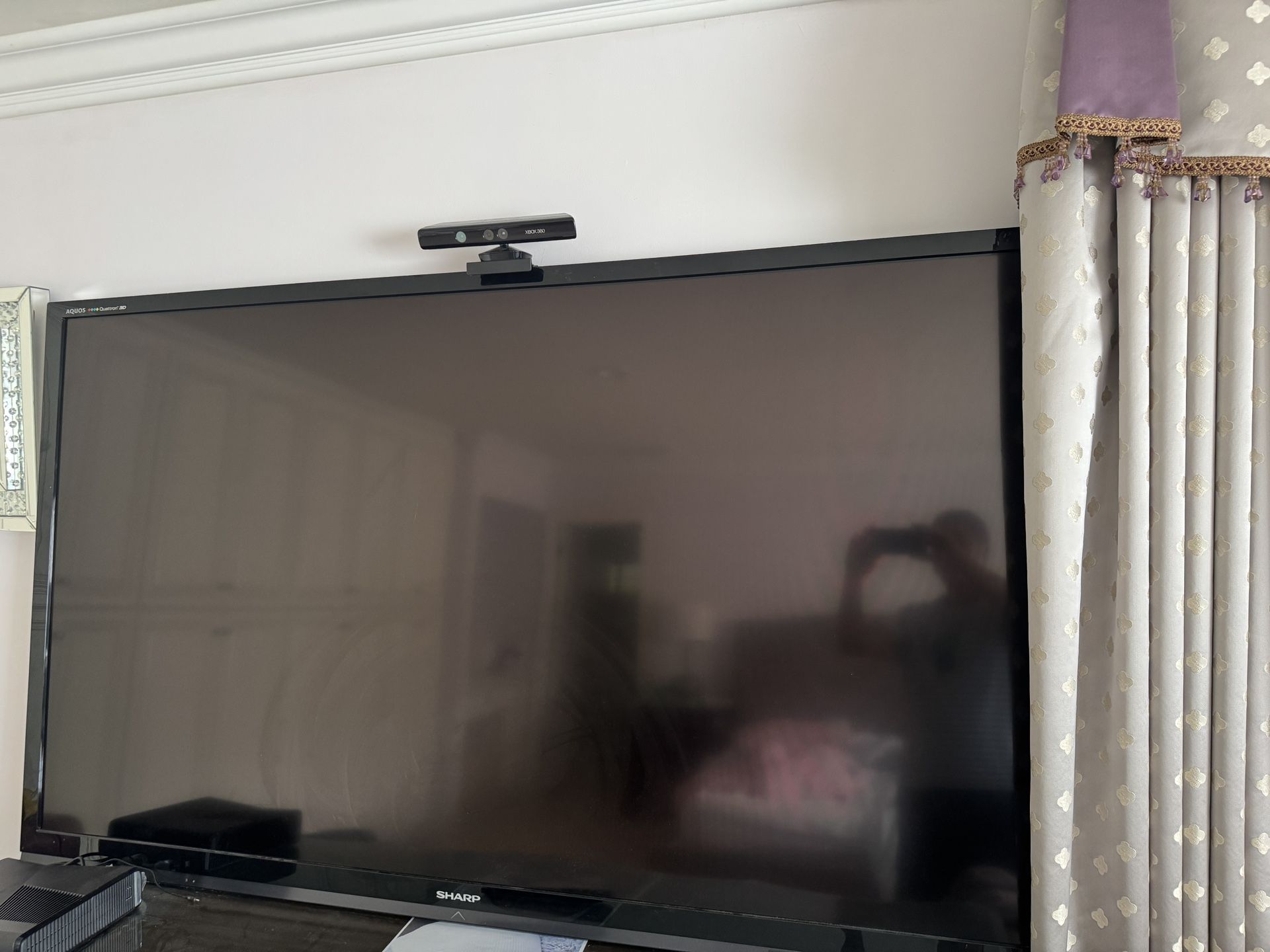 Sharp 80 Inch Aquos 3D TV 