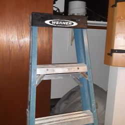 6 Ft Ladder