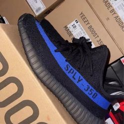 Yeezy Dazzling Blue Size 10