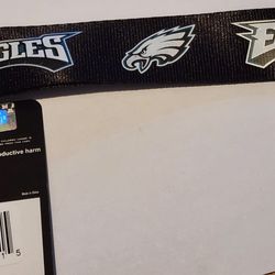 PHIADELPHIA https://offerup.com/redirect/?o=RUFHTEVTLkJMQUNL WRISTLET.KEY CHAIN REPRESENT