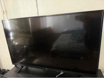 LG TV 49inch
