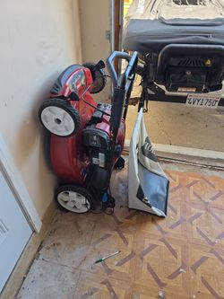 Toro recycler 22 163cc and lawn tools