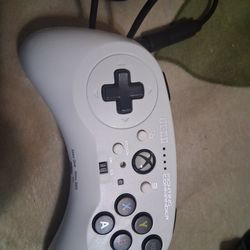 Hori Fighting Commander controller