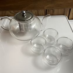 Clear Teapot + 4 XS Tea Cups 