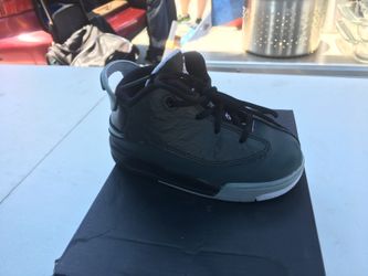 Boys Jordan's size 7