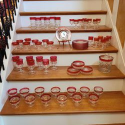 LARGE COLLECTION OF VINTAGE TIFTON, ETC GLASSWARE