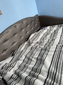 Twin Bed